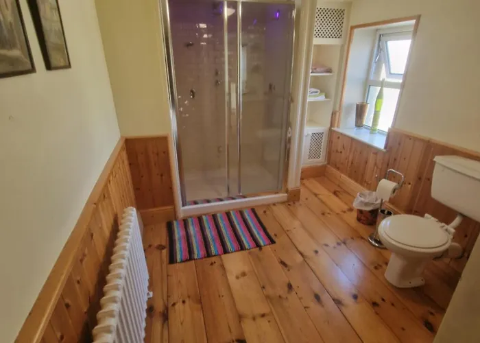 Mardan House Bed & Breakfast 3*